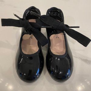 Capezio Black Tap Shoes - Girls Size 9.5 - Gently Used - Classic Style